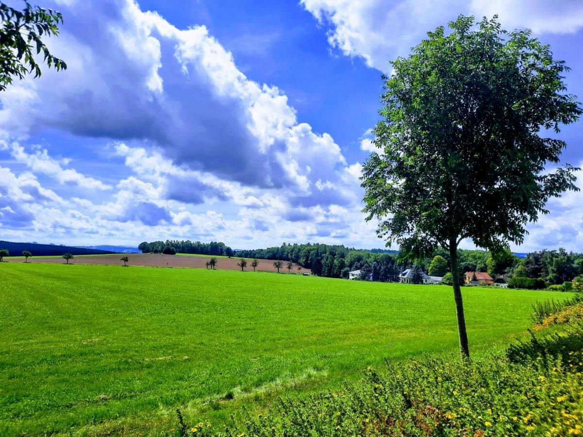 Precioso apartamento, fantásticas vistas Augustusburg Exterior foto